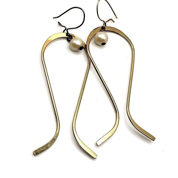 Pearl and Gold Loop Clity Earrings 2.5in - Picture 1 of 2